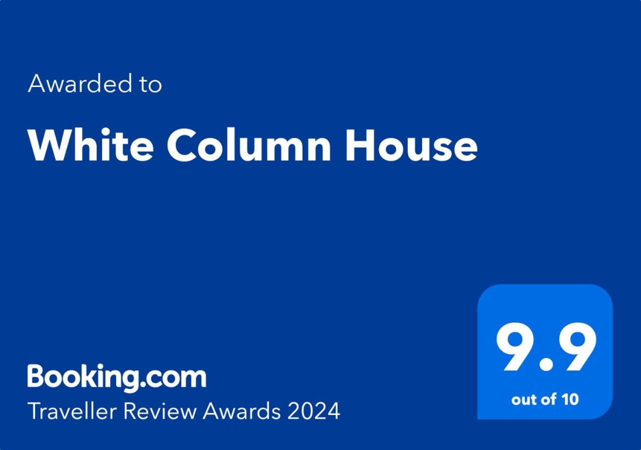 White Column House Apartamento Diosd Exterior foto